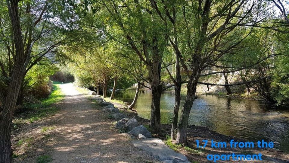Apartman Nikola Appartamento Podstrana Esterno foto